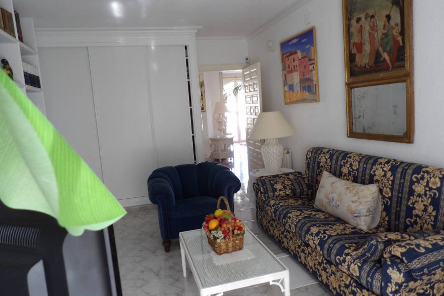 Venta - Chalet - Benidorm - Levante
