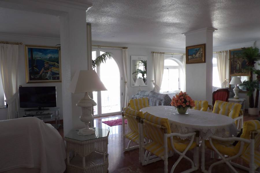 Venta - Chalet - Benidorm - Levante