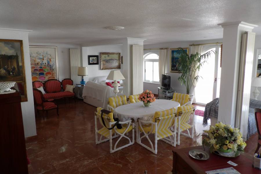 Venta - Chalet - Benidorm - Levante