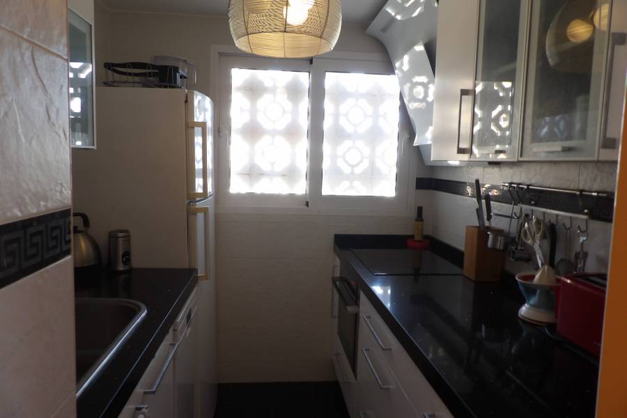 Sale - Apartment/Flat - Benidorm - La Cala