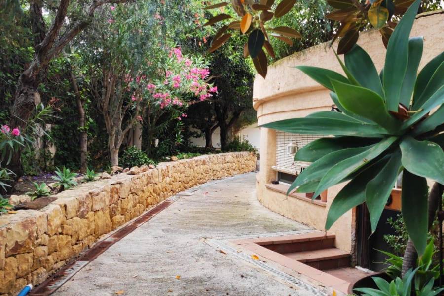 Sale - Villa - Benidorm - Rincón de Loix