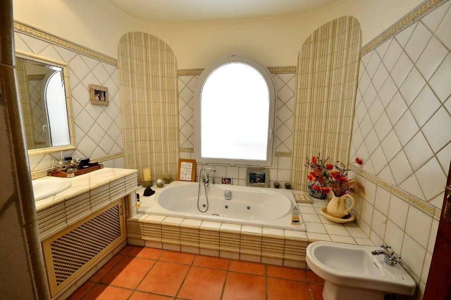 Sale - Villa - Benidorm - Rincón de Loix